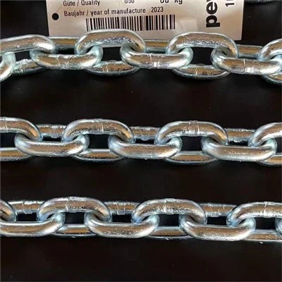 โซ่ตัดเส้น